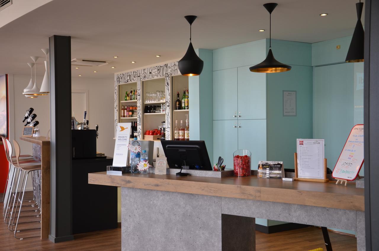 Ibis Issoire Hotel Exterior photo